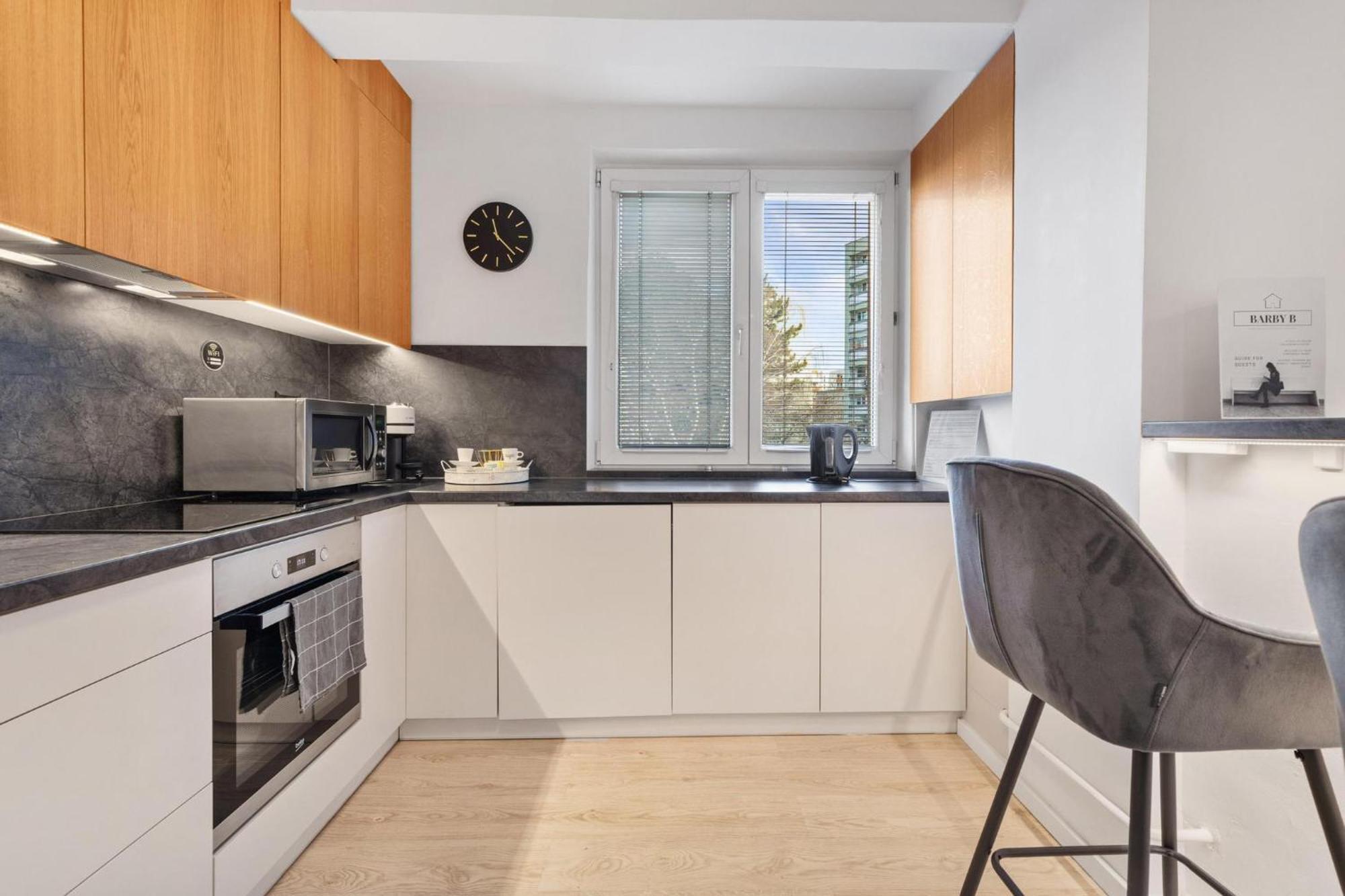 Barbyb Apartment - With Free Parking Bratislava Exterior photo